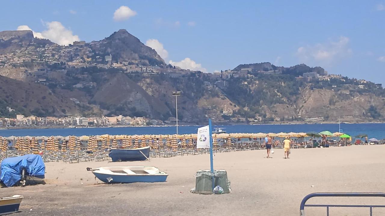 Donna Sicilia 2 Apartamento Giardini Naxos Exterior foto