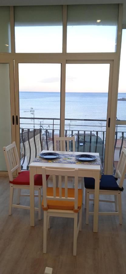 Donna Sicilia 2 Apartamento Giardini Naxos Exterior foto